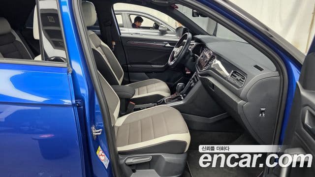 Volkswagen T-Roc 2022 — Şəkil 11/20
