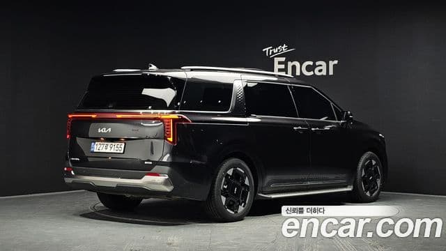 Kia Carnival 2024 — Şəkil 2/20