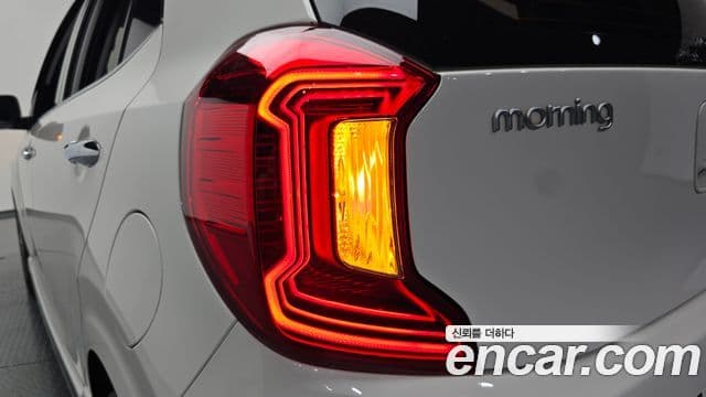 Kia Morning Urban 2022 — Şəkil 19/33