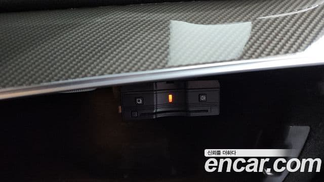 Mercedes-Benz AMG GT 2019 — Şəkil 12/20