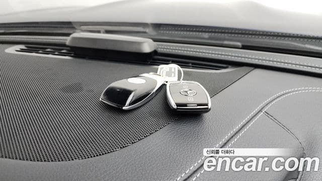 Mercedes-Benz AMG GT 2019 — Şəkil 16/20