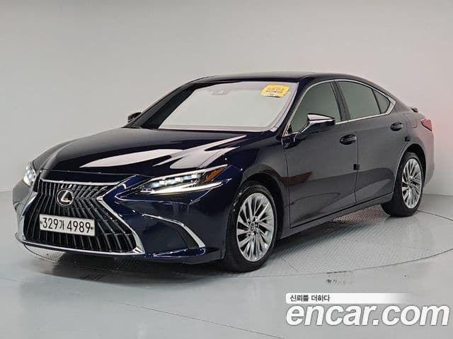 Lexus ES300h 2023 — Şəkil 2/20