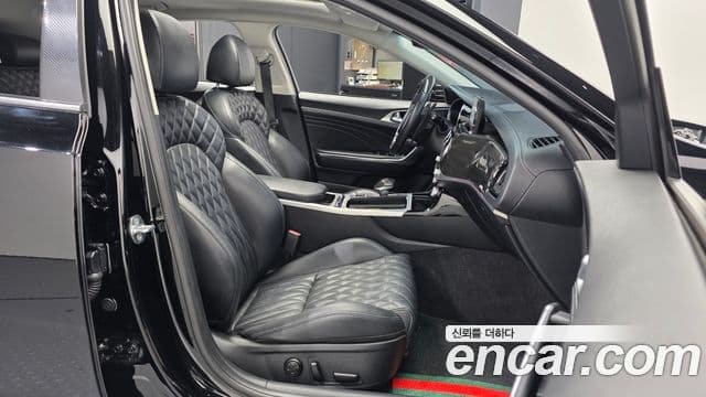 Kia Stinger 2021 — ფოტო 11/20