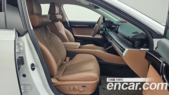 Hyundai Grandeur 2023 — Фото 11/20
