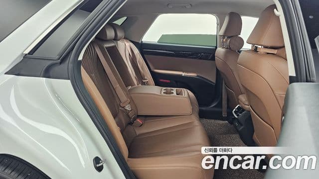 Hyundai Grandeur 2023 — ფოტო 12/20