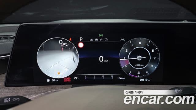 Kia K8 2021 — ფოტო 8/20