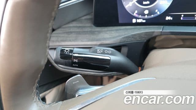 Kia K8 2021 — ფოტო 17/20