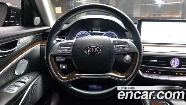 Kia The K9 2018 — ფოტო 13/20