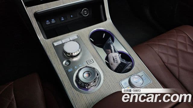 Genesis GV80 2023 — Şəkil 9/20
