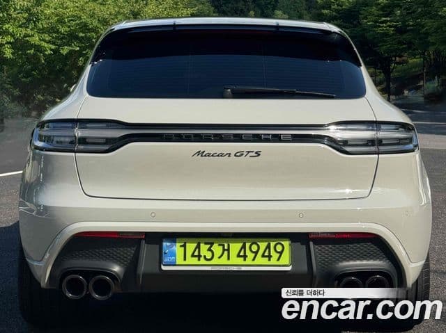 Porsche Macan 2022 — Şəkil 9/20