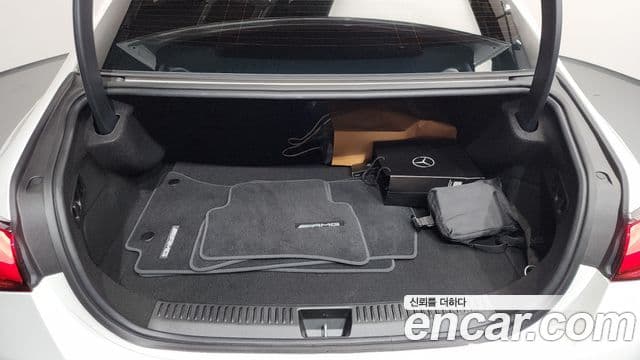 Mercedes-Benz E-Class 2025 — Şəkil 19/20