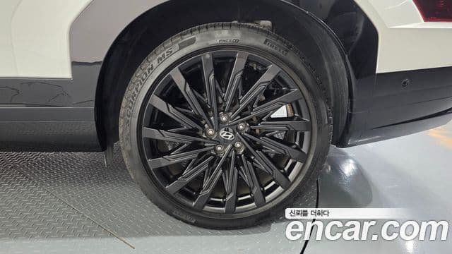 Hyundai Santa Fe 2023 — Photo 26/36