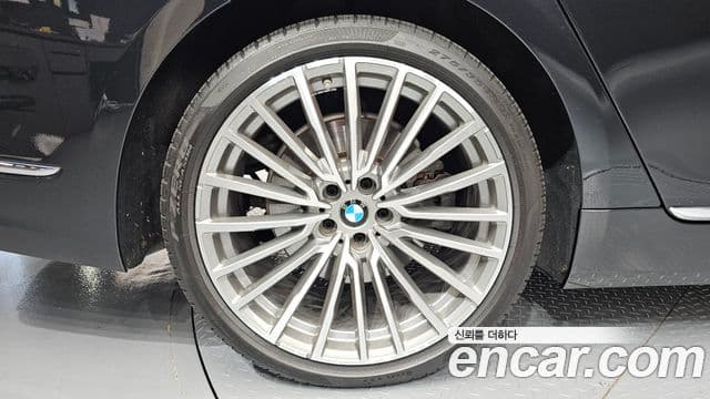 BMW 7 Series 2021 — Şəkil 5/20