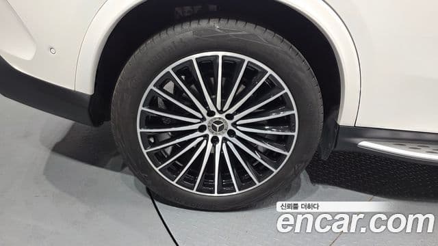 Mercedes-Benz GLC-Class 2024 — Şəkil 5/20