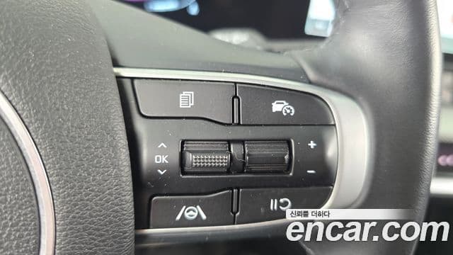 Kia Sportage 2024 — ფოტო 19/20