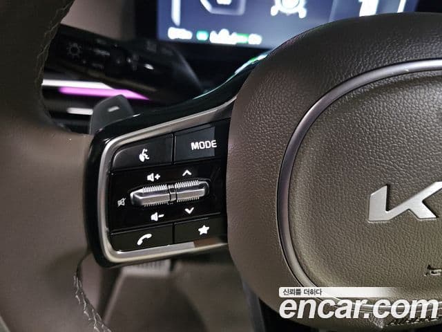 Kia Carnival 2024 — Şəkil 15/20