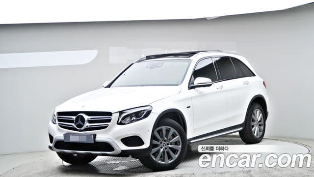 Mercedes-Benz GLC-Class 2018 — Фото 10/20