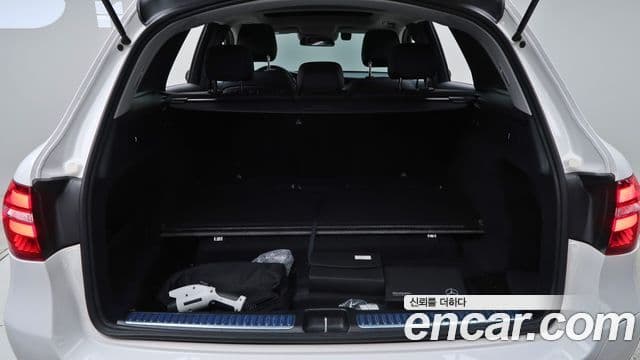 Mercedes-Benz GLC-Class 2018 — Фото 12/20