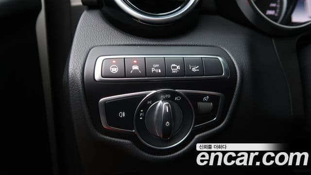 Mercedes-Benz GLC-Class 2018 — Фото 18/20