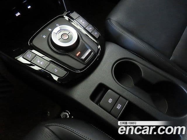 Kia Seltos 2025 — Şəkil 11/20