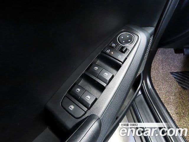 Kia Seltos 2025 — Şəkil 12/20