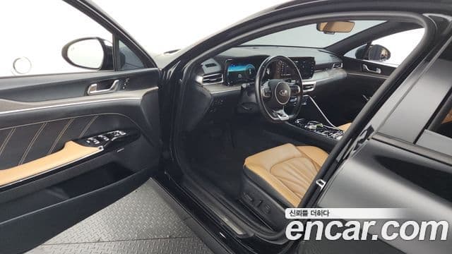 Kia K5 2021 — фото 10 из 20