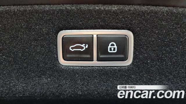 Genesis G90 2023 — Şəkil 19/20