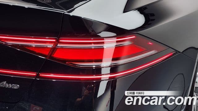 Genesis G90 2023 — Photo 38/38