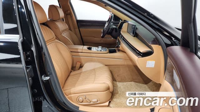 Genesis G90 2023 — Photo 15/38