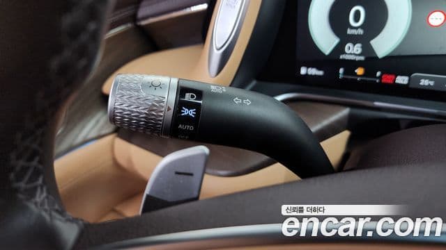 Genesis G90 2023 — Photo 4/38