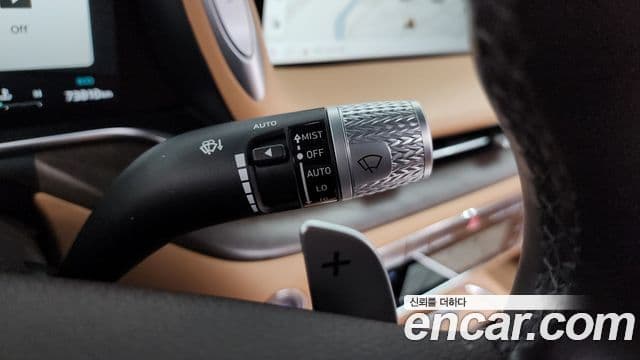 Genesis G90 2023 — Photo 19/38