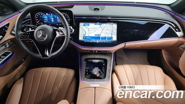 Mercedes-Benz E-Class 2024 — Фото 7/20