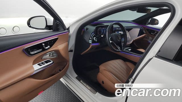 Mercedes-Benz E-Class 2024 — Фото 10/20