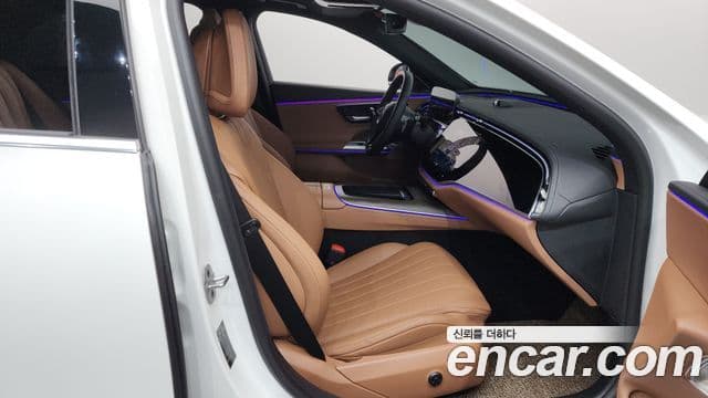 Mercedes-Benz E-Class 2024 — Şəkil 17/33