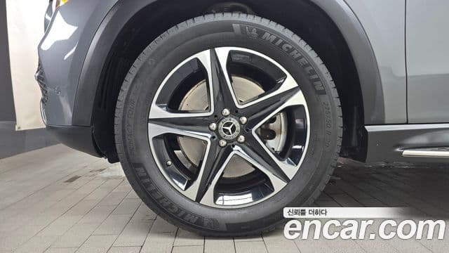 Mercedes-Benz GLE-Class 2021 — Şəkil 5/20