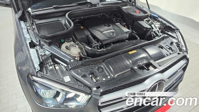 Mercedes-Benz GLE-Class 2021 — Şəkil 6/20