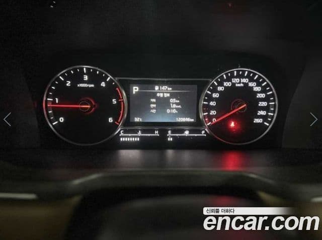 Kia Sorento 2022 — Şəkil 10/12