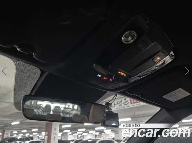 Kia Sorento 2022 — Şəkil 8/12