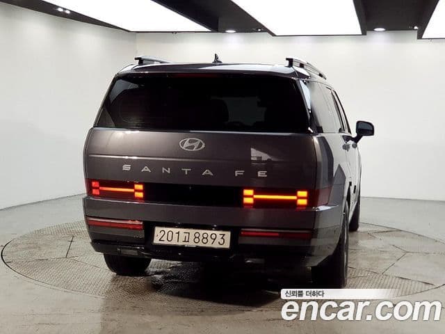 Hyundai Santa Fe 2023 — Şəkil 2/20
