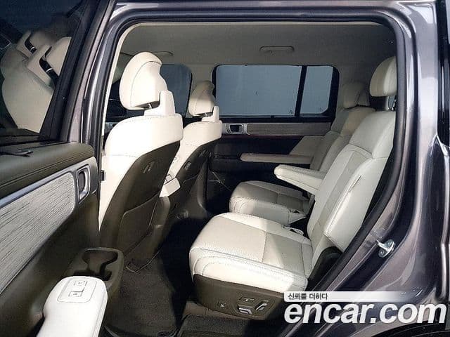 Hyundai Santa Fe 2023 — Şəkil 7/20