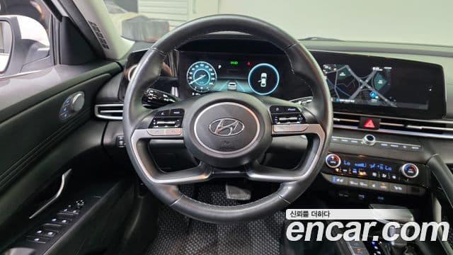 Hyundai Avante 2021 — ფოტო 13/20