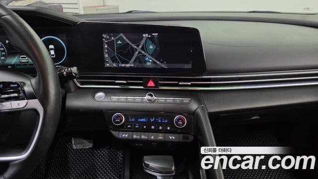 Hyundai Avante 2021 — ფოტო 14/20