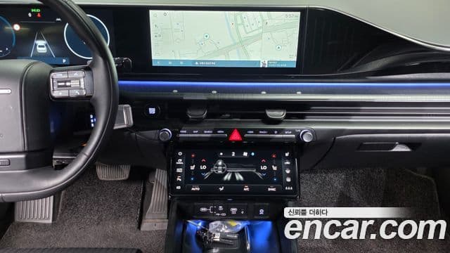 Hyundai Grandeur 2023 — ფოტო 14/20