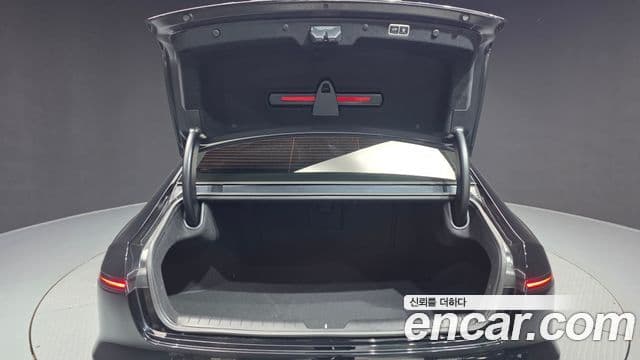 Hyundai Grandeur 2023 — фото 20 из 20