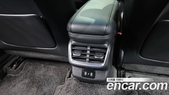 Hyundai Grandeur Hybrid 2023 — Şəkil 30/41