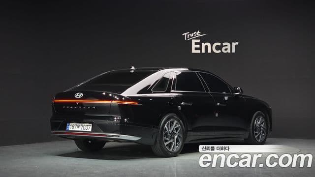 Hyundai Grandeur 2022 — Фото 2/20