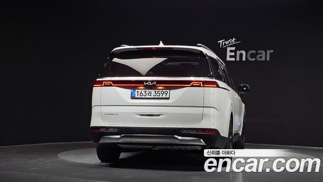 Kia Carnival 2022 — Фото 4/20