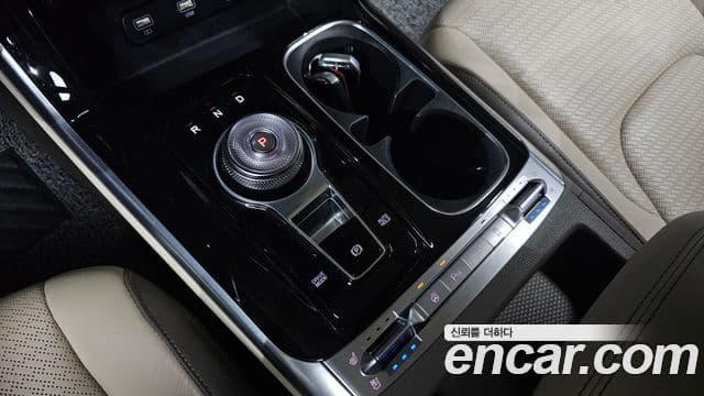 Kia Carnival 2022 — Фото 9/20
