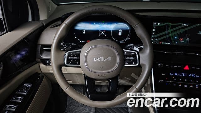 Kia Carnival 2022 — Фото 16/20