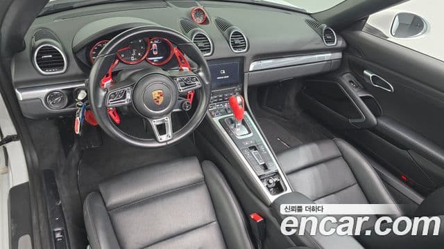 Porsche 718 Boxster 2018 — Фото 7/20